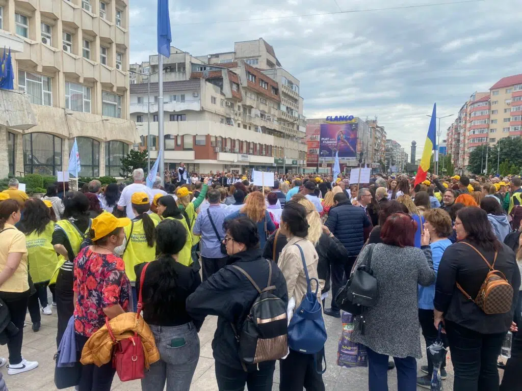 Profesorii au protestat în Târgoviște