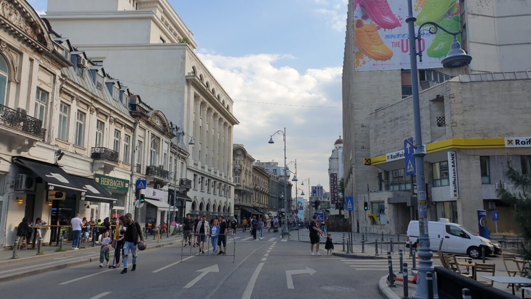 Străzi deschise București