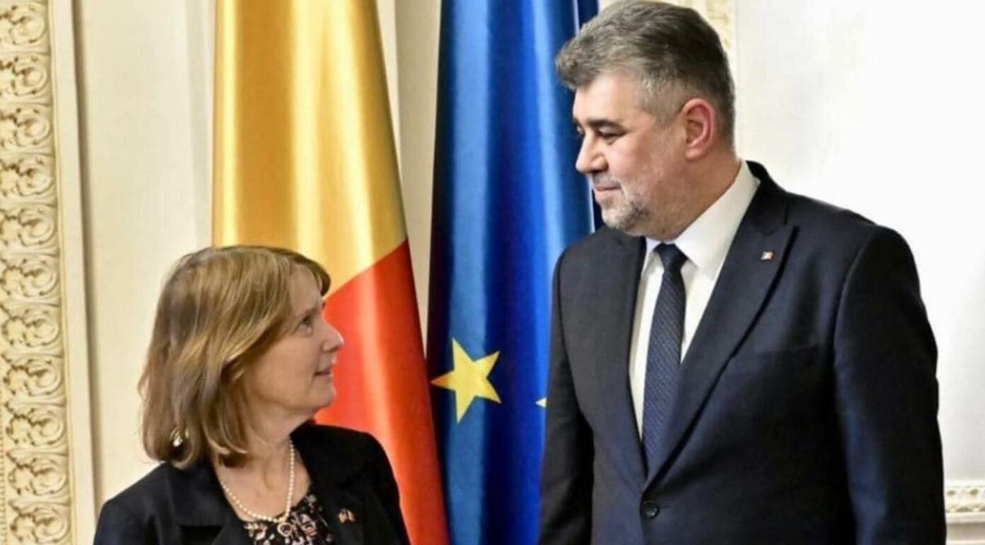 Premierul României și ambasadoarea SUA în România / foto arhivă