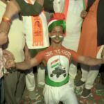 Oamenii din India sărbătoresc ajungerea unei nave spațiale pe Lună