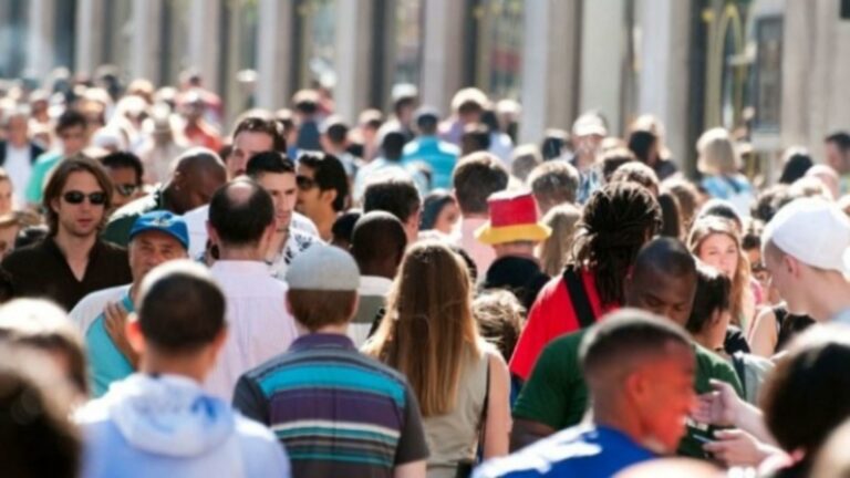 Date INS: Aproape un sfert din tinerii români nu au un loc de muncă