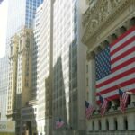 Semnele potrivit cărora americanii se străduiesc să ţină pasul cu facturile declanşează alarma pe Wall Street