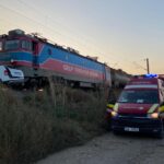 Carnagiu în județul Buzău! Trei morți și un rănit, după ce o mașină a fost spulberată de un marfar