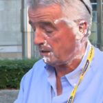 Momentul în care șeful Ryanair primește o placintă cu frișcă direct în față. Ce i-a supărat de activiști