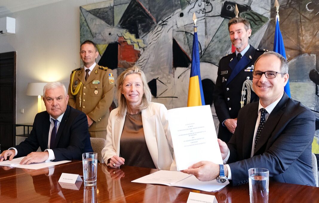 Miniștrii Apărării din Olanda și România, alături de oficialul Lockheed Martin / foto Kajsa Ollongren, Twitter