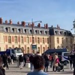 Alertă cu bombă la Palatul Versailles. Toți vizitatorii au fost evacuați