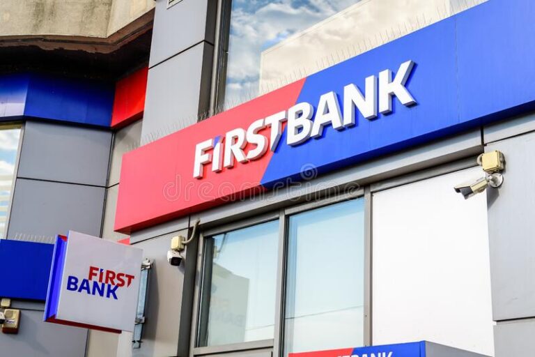 Intesa a cumpărat First Bank România