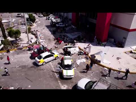 VIDEO. Hoții au jefuit un oraș mexican după devastarea provocată de uragan
