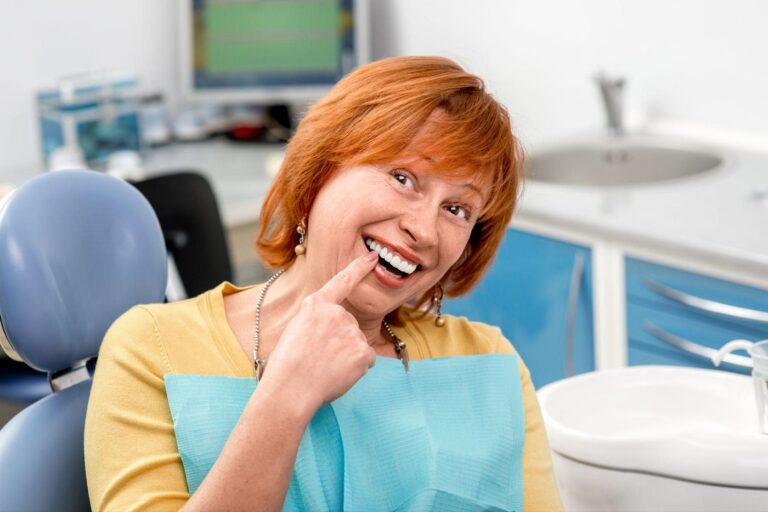 Implantul dentar – cea mai bună investiție pentru zâmbetul tău