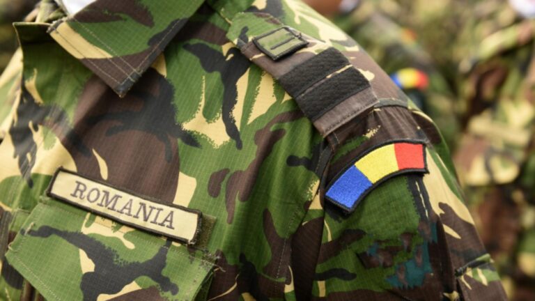 Armata României a finalizat suplimentarea contingentului participant la operaţiunea NATO – KFOR din Kosovo