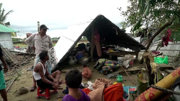 VIDEO. Ciclonul Hamoon aproape că a distrus Bangladesh