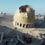 O dronă arată un apel la rugăciune la moscheea avariată din Gaza