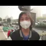 Autoritățile lansează un avertisment în timp ce smogul cuprinde capitala Beijing