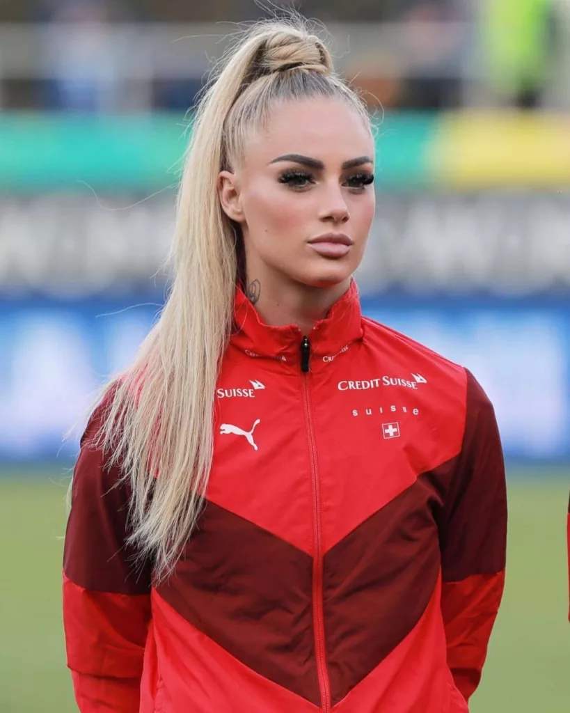 Alisha Lehmann, professional footballer. Image source: romanialibera.ro