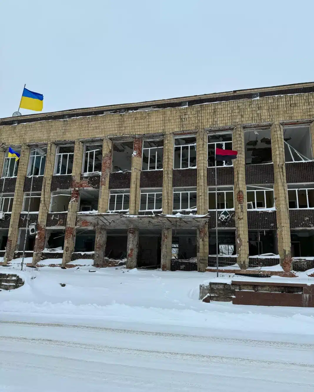 Ukrainian troops in Kupiansk, Ukraine, amidst Russian invasion