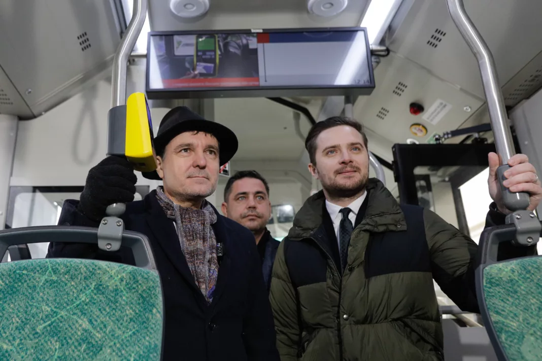 Nicușor Dan și Daniel Istrate despre transport public București