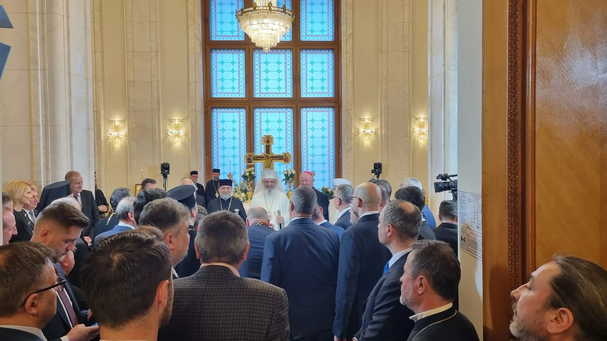 Ciolacu vede în capela de la Parlament un simbol al angajamentului nostru față de valorile naționale