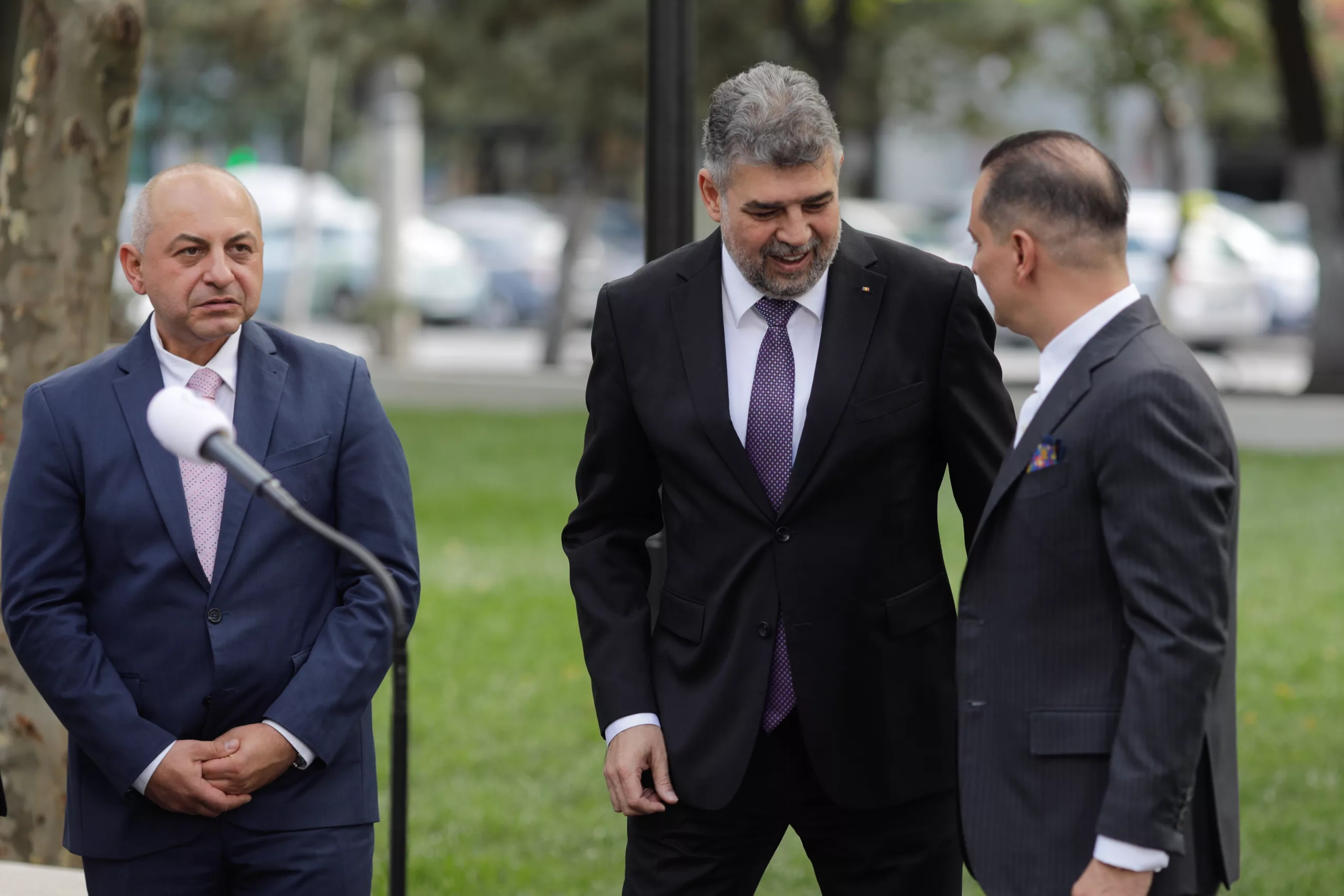 Ciucă și Ciolacu caută alt candidat pentru Primăria Capitalei, în locul lui Cîrstoiu