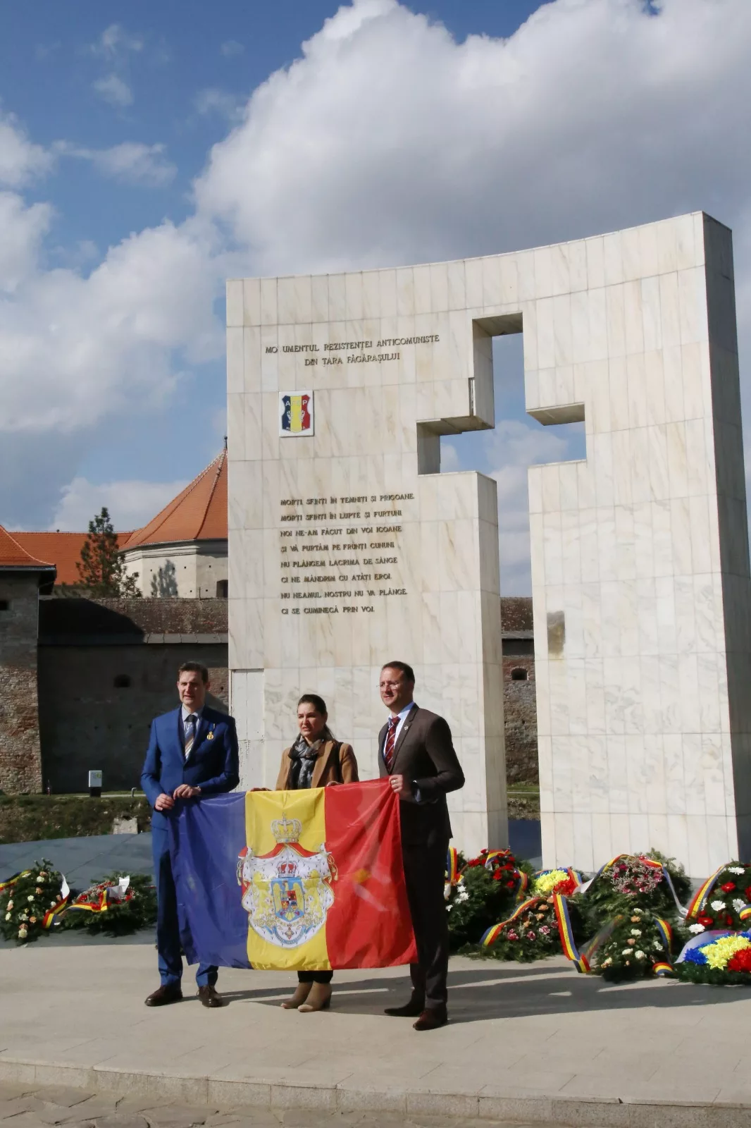 Monarhiștii au adus un omagiu martirilor anticomuniști la Făgăraș
