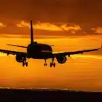 Un avion a ieșit de pe traiectoria de zbor corectă, după ce ambii piloți au adormit