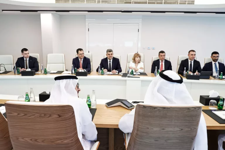 Sorin Grindeanu, la Abu Dhabi: „România îşi doreşte expertiză şi finanţare din partea Emiratelor Arabe Unite”