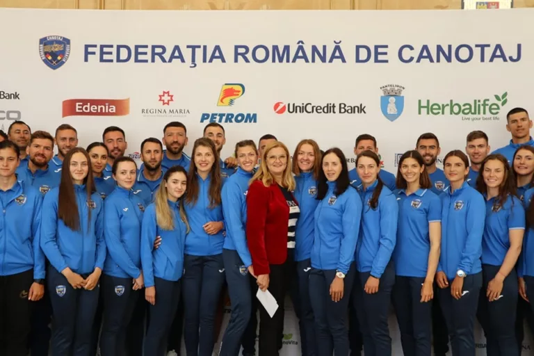 România pariază pe canotaj la Paris! Campionii noștri au revenit de la Europenele din Ungaria cu opt medalii