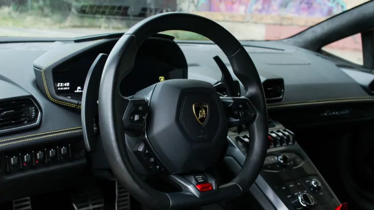 Lamborghini va construi o ediție limitată a variantei Huracan