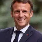 Emmanuel Macron nu va forma un guvern de stânga