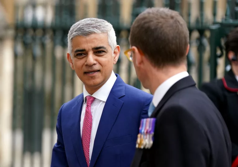 Premieră la Londra: Sadiq Khan a fost reales primar al Londrei pentru a treia oară