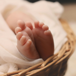 Cum să calmezi mâncărimea și disconfortul bebelușului tău? Află în cartea VindecaDAI