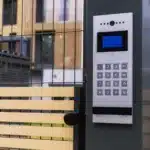 3 moduri prin care poți asigura securitatea unui complex rezidențial