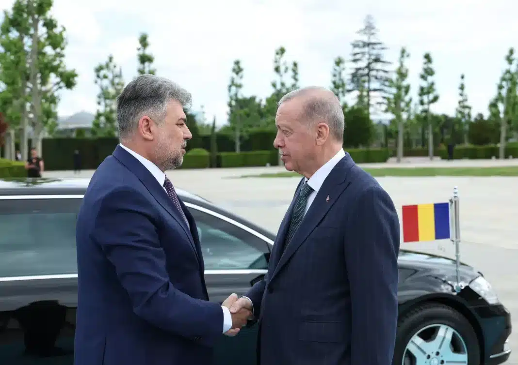 Președintele Erdogan și premierul Ciolacu / foto Ambasada Turciei