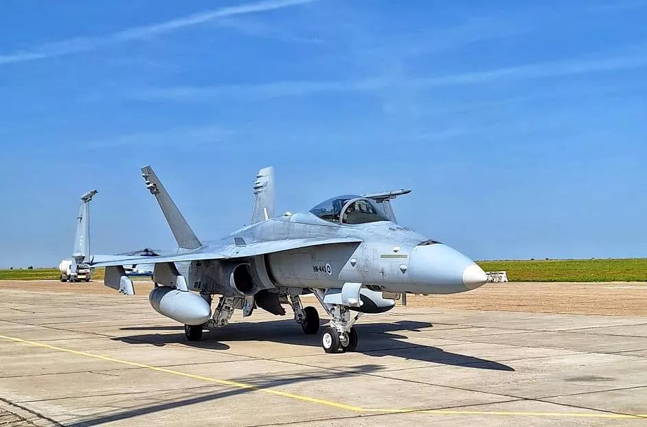 Finlanda, abia intrată în NATO, trimite avioane pentru a apăra România