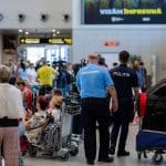 Soluțiile găsite pentru încheierea conflictului din TAROM pot isca discrepanțe între veniturile piloților
