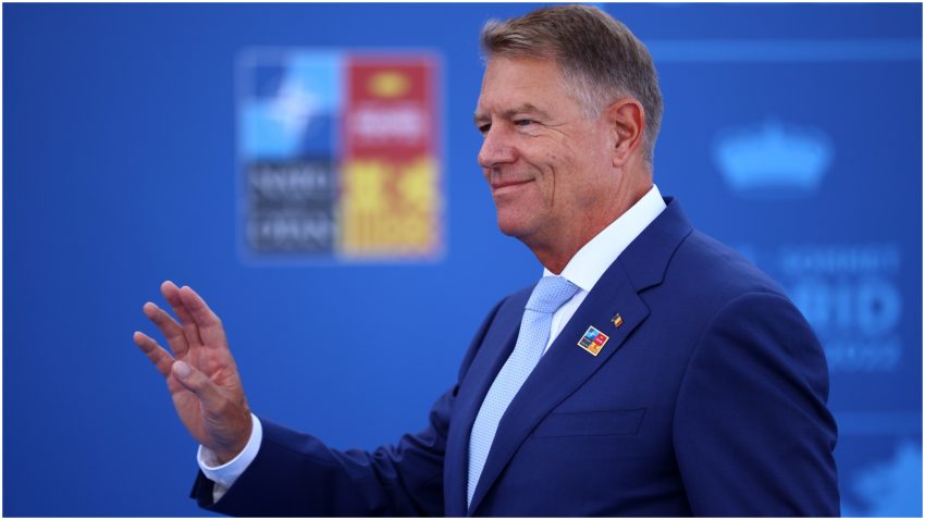 Klaus Iohannis senator după Președinție? Posibil, spune UDMR