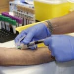 Un test de sânge ar putea furniza rezultate promițătoare în detectarea bolii Alzheimer