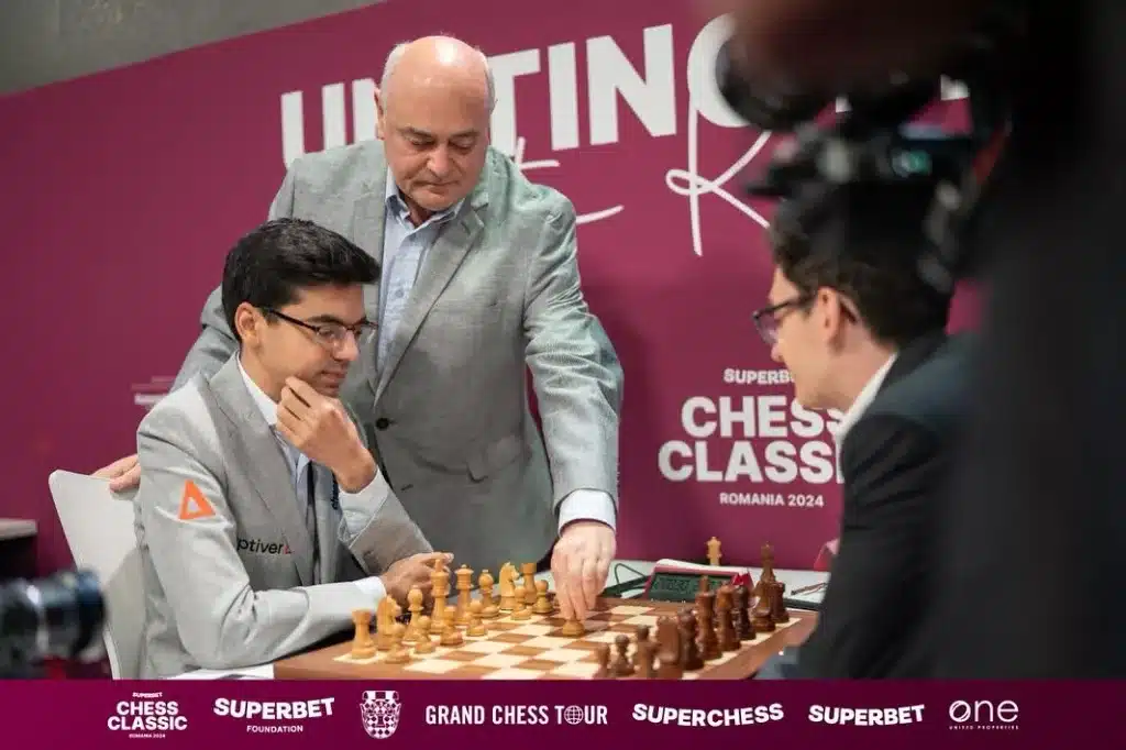 Partidă de șah la Superbet Chess Classic 2024