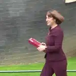 Noii miniștri ai Marii Britanii sosesc la 10 Downing Street pentru o ședință de cabinet cu noul prim-ministru ales, Keir Starmer.