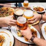 De la bere la vin: cum ți se schimbă preferințele în funcție de vârstă