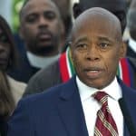 Primarul democrat din New York, Eric Adams, a fost acuzat de corupție