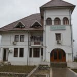 Fost funcționar, condamnat pentru că a băgat mână în impozitele și taxele plătite de cetățeni