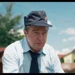 Actorul Alin Panc se aliază din nou cu bunul său prieten și coleg, Vărul Săndel, pentru o super producție: „Transilvanian Ninja”! Comedia, cu o distribuție impresionantă, în care Puya își face debutul că actor, va fi lansată pe 6 decembrie.