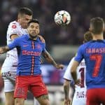 Sancțiuni severe după derby-ul FCSB – Rapid! Amenzi pentru bannerul ofensator și petardele aruncate pe teren