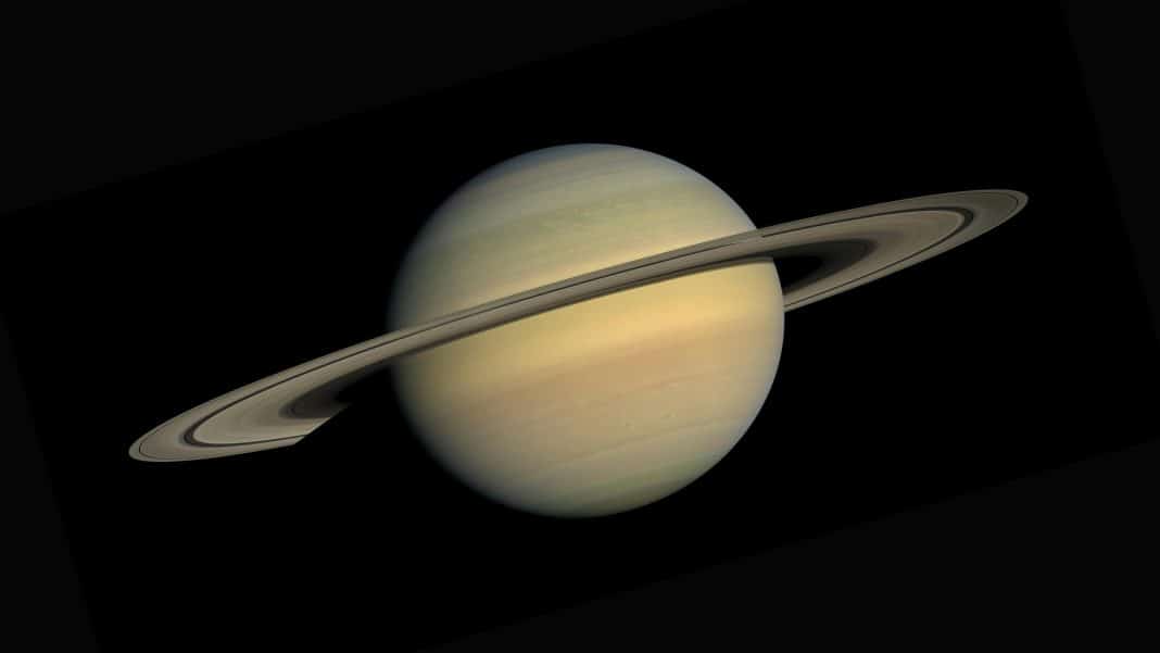Inelele care înconjoară Saturn ar putea să nu fie chiar atât de tinere