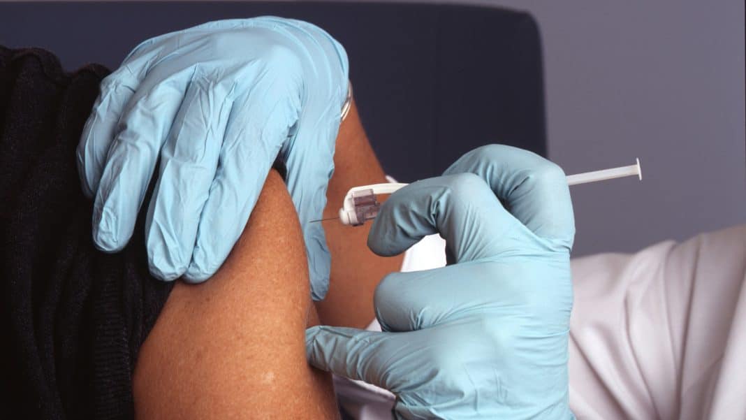 Tinerețe fără bătrânețe? Injecția care îți poate întineri corpul