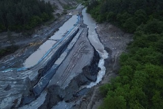 Starea de alertă din Praid, prelungită încă 30 de zile după inundațiile dezastruoase