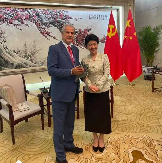 adrian năstase, invitat în china la paradă