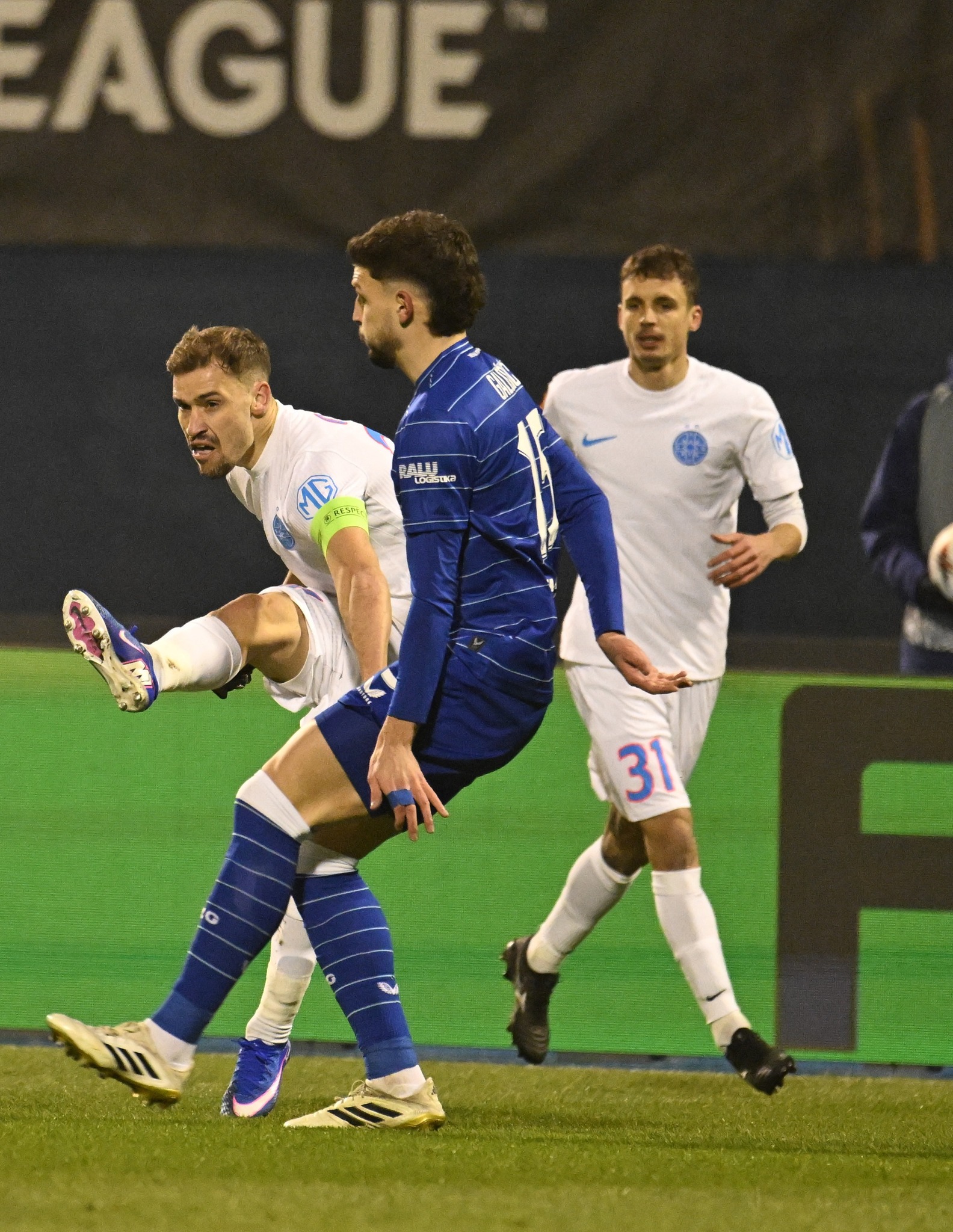 FCSB învinsă de Dinamo Zagreb cu scorul de 4-1(2-1) în penultima etapă a fazei grupei Europa League