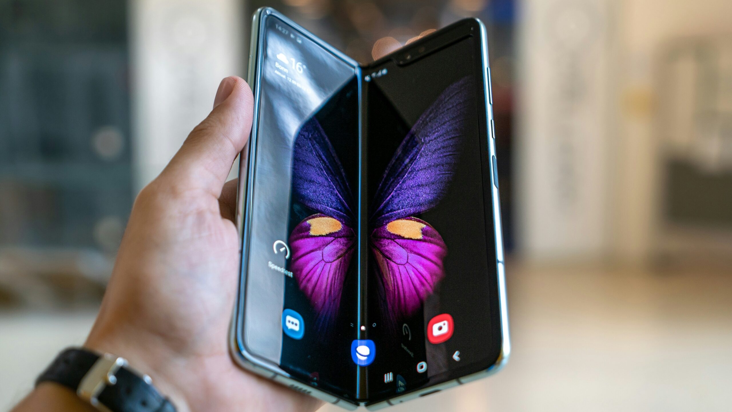 telefon pliabil foldable